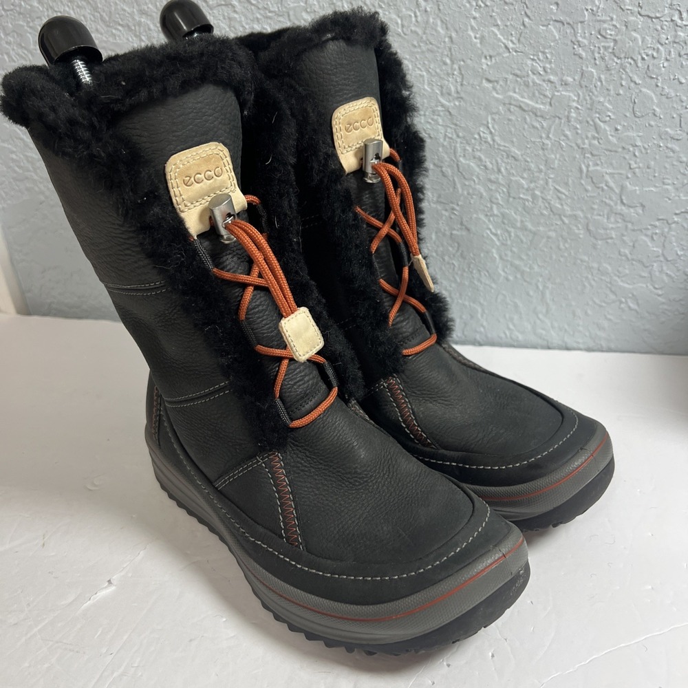 ECCO Womens Trace Waterproof Winter Snow Boots Black Faux Fur Lined 39/8.5 US